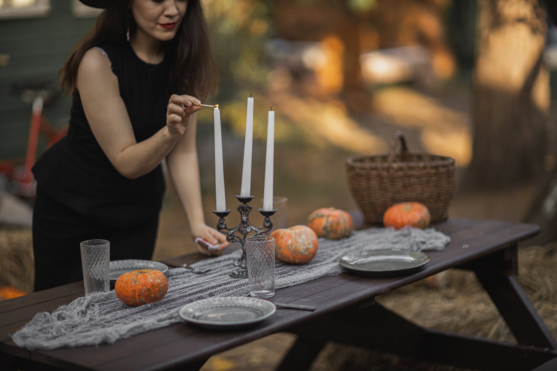 A Mabon Feast Ritual: Sacred Eating for the Autumn Equinox